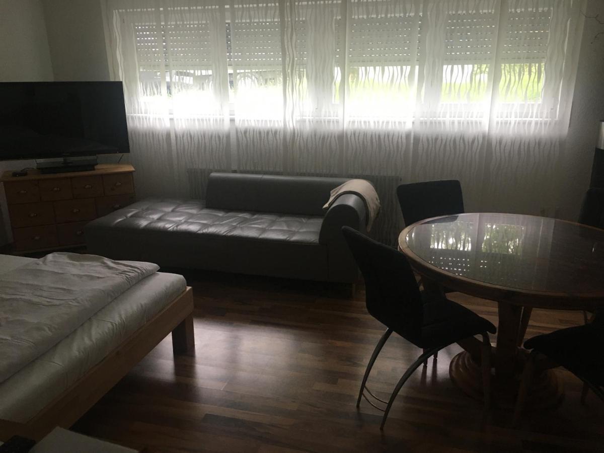 Apartment Ройтлинген Экстерьер фото