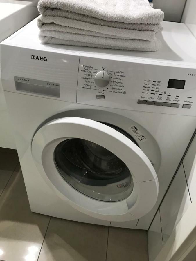 Apartment Ройтлинген Экстерьер фото